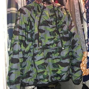 Men’s reversible north face pull over